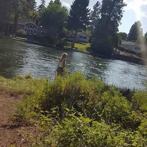 Meet your Posher, Joy